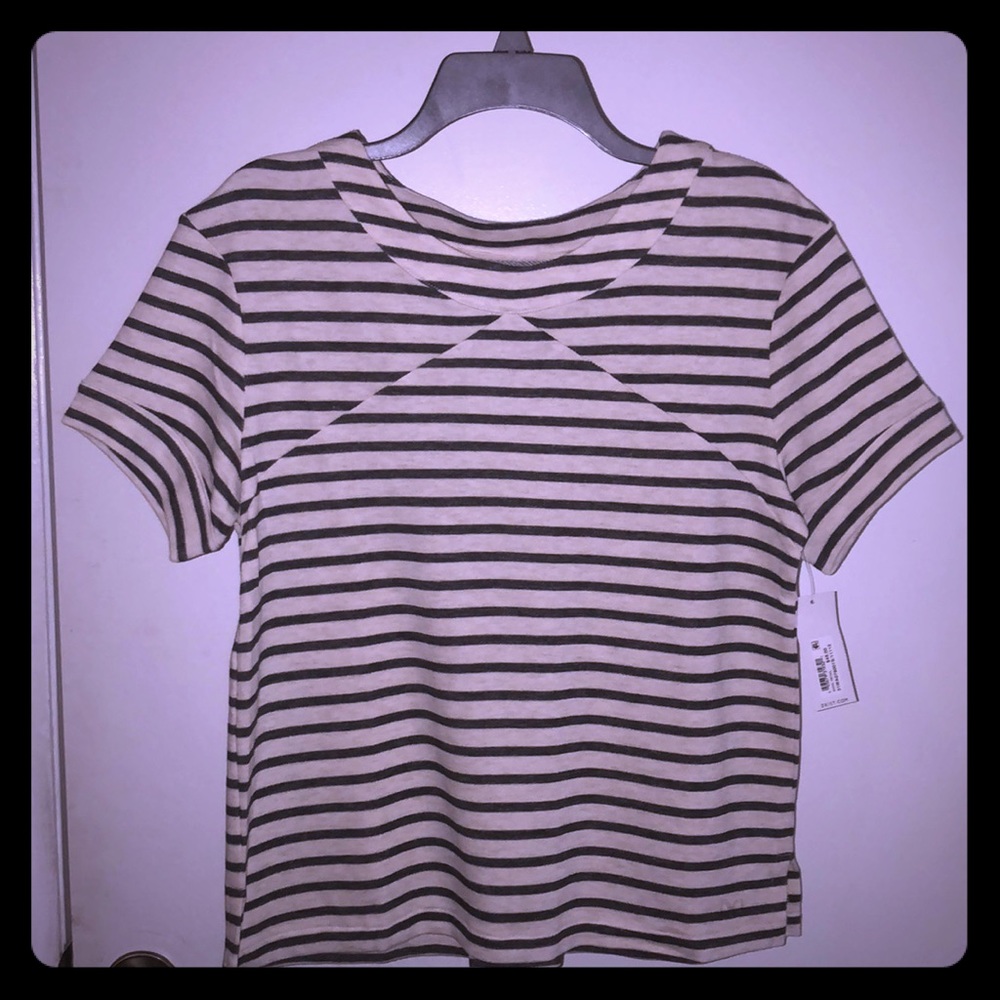 *RARE* Boxy Athleisure/ Casual Striped Tee